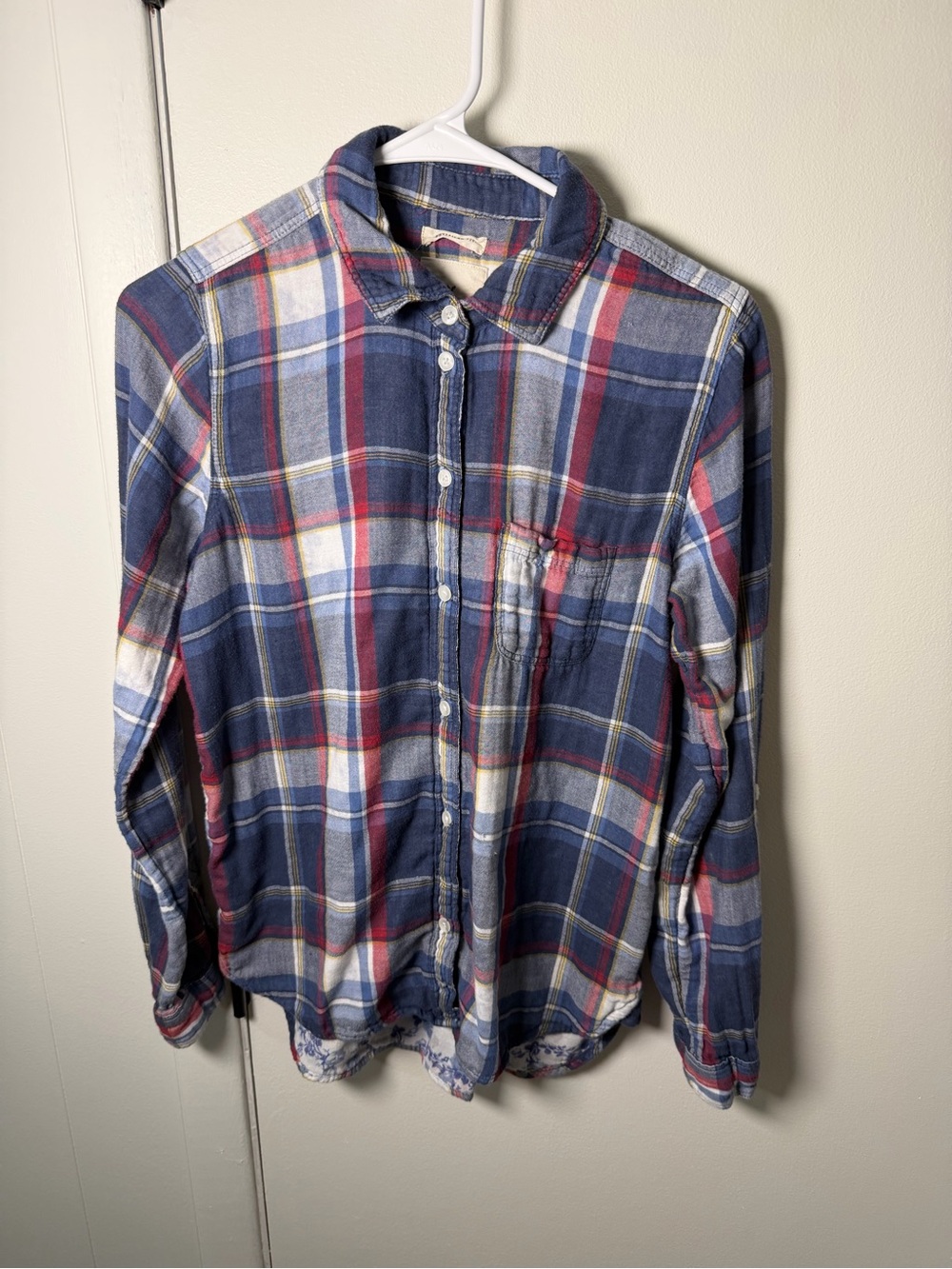 American Eagle Women’s Boyfriend Fit Flannel Shirt | Plaid | XS | GUC
